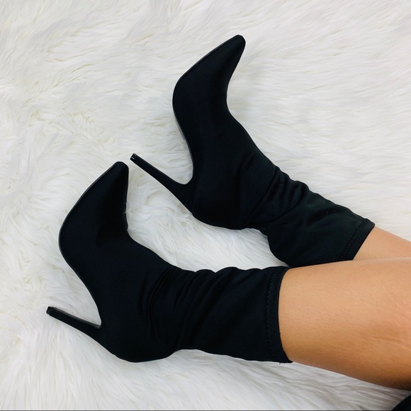 Chic Black Stiletto Ankle Boots - Picture 2 of 6